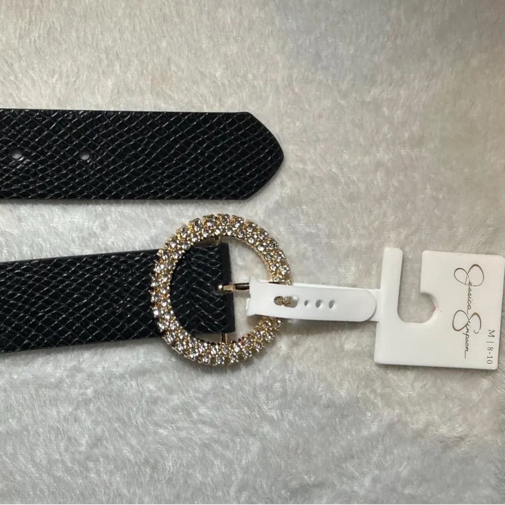 Jessica Simpson Women's Snakeskin Rhinestone Circle Buckle Waist Belt in Black - Picture 2 of 4